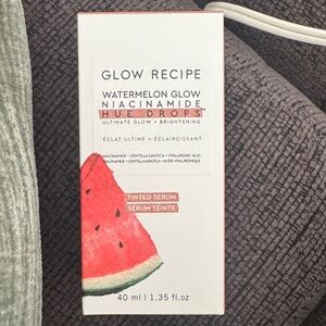 Glow Recipe Watermelon Glow Niacinamide Hue Drops - Tinted Serum
